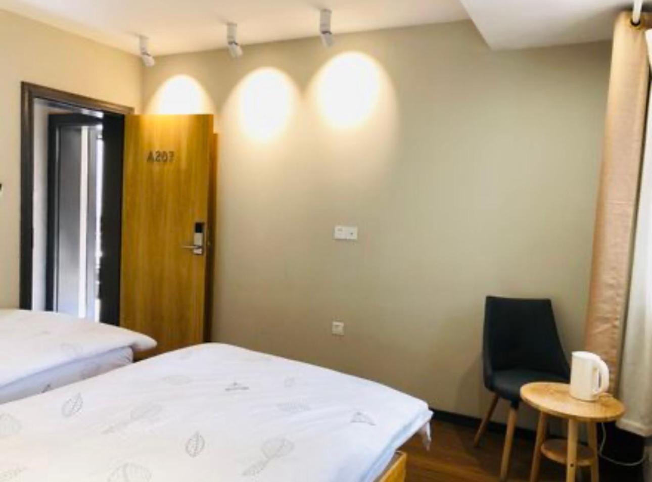לאסה Fengma Feiyang Hostel מראה חיצוני תמונה